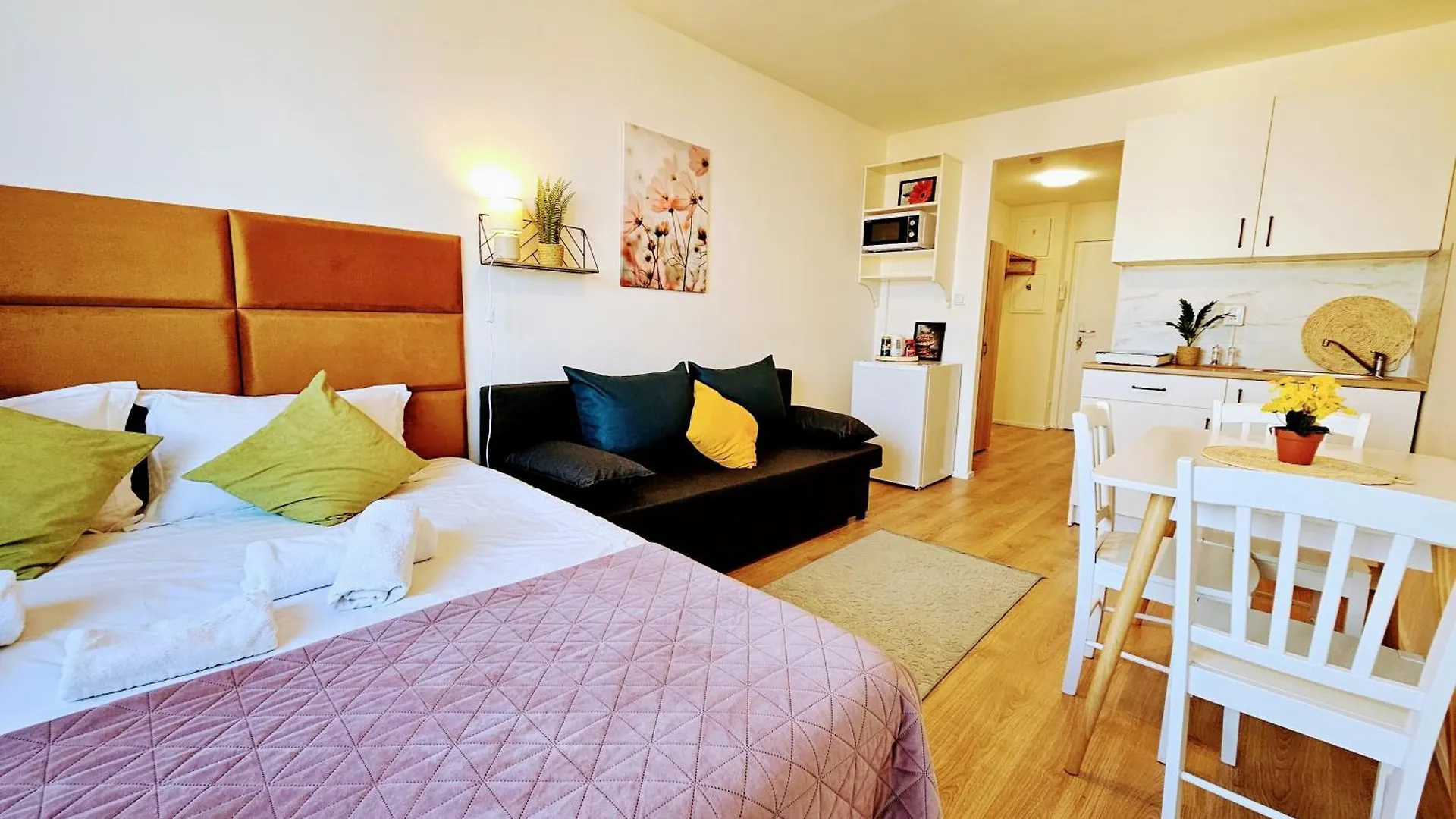 Live Apartment Prague
